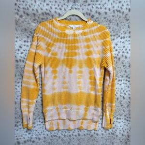 TIME AND TRU TIE DYE HIGH- LOW SWEATER